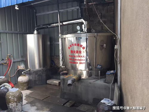 推着小型烤酒设备上门加工酿酒,顾客在意的到底是什么